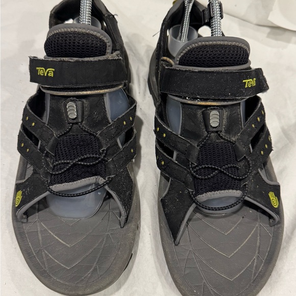Teva Men’s Hiking Sandals Size 10 Black Yellow Closed Toe Trail Outdoor